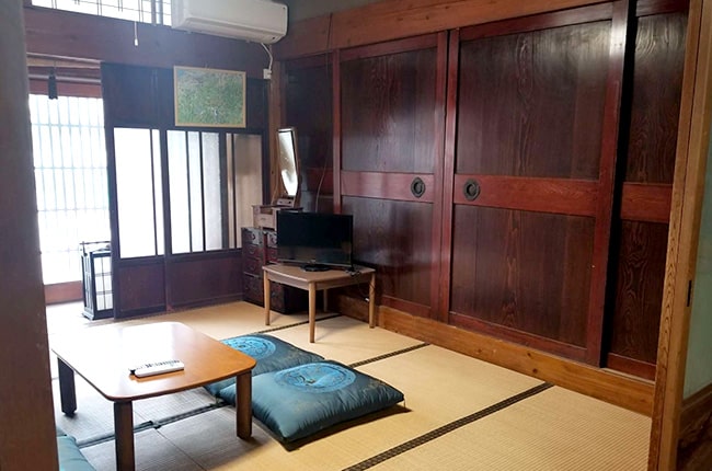 1～6 people Japanese-style room (2 rooms)