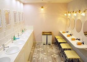 여성분들 주목! 파우더룸