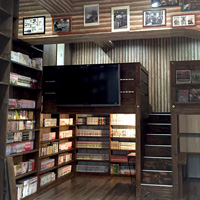 호스텔 와사비 오사카 Bed with Library
